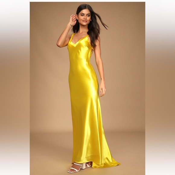 chinese dress ladies Astlee Yellow Satin Formal Maxi Dress - US 16
